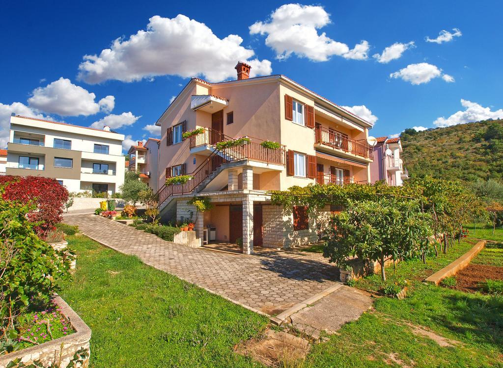 Apartments Medulinska Rabac 757 Exterior photo